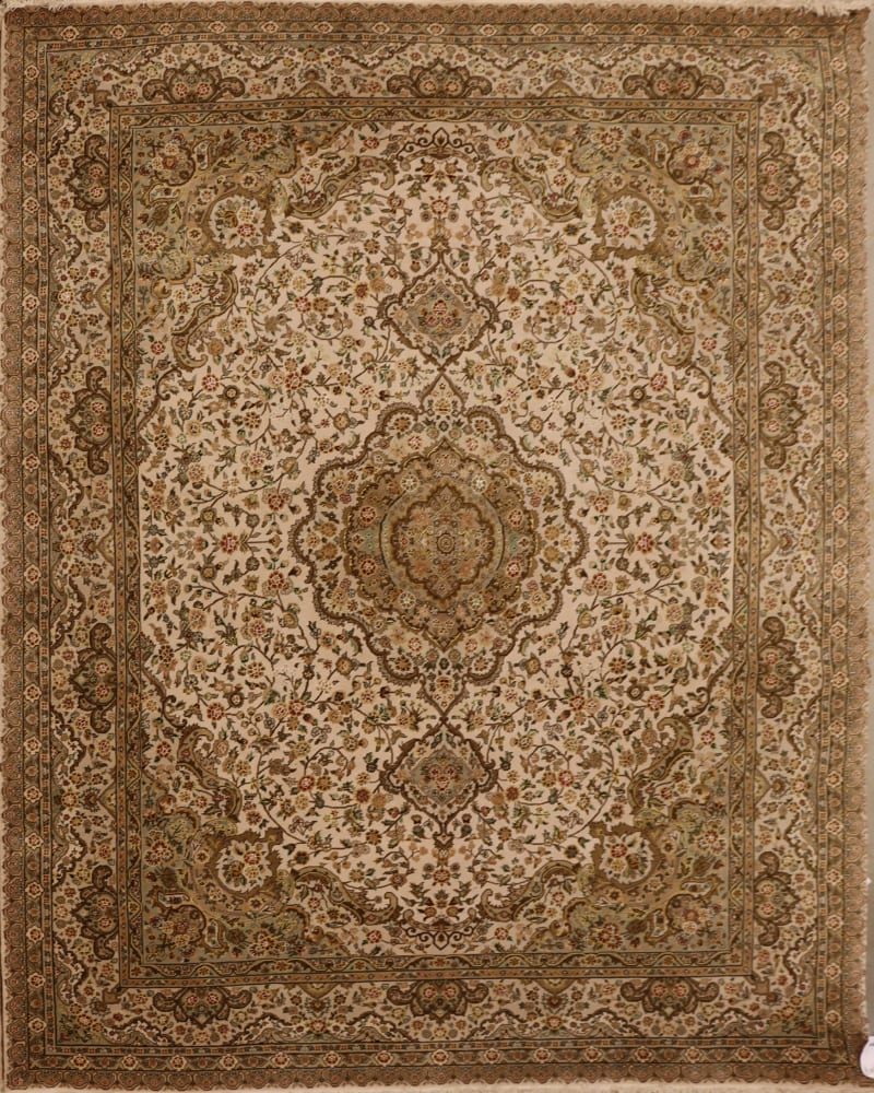 Royalty Ro44 Ivory | Rug Studio