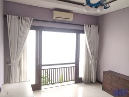 Disewakan Modern Tropical House Pool Setiabudi Jakarta ->
