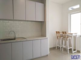 Disewakan Rumah Fully Renovated Minimalist di Ciputat Tangsel ->
