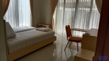 Disewakan Rumah Furnis Di Hilltop Sentul City Bogor ->