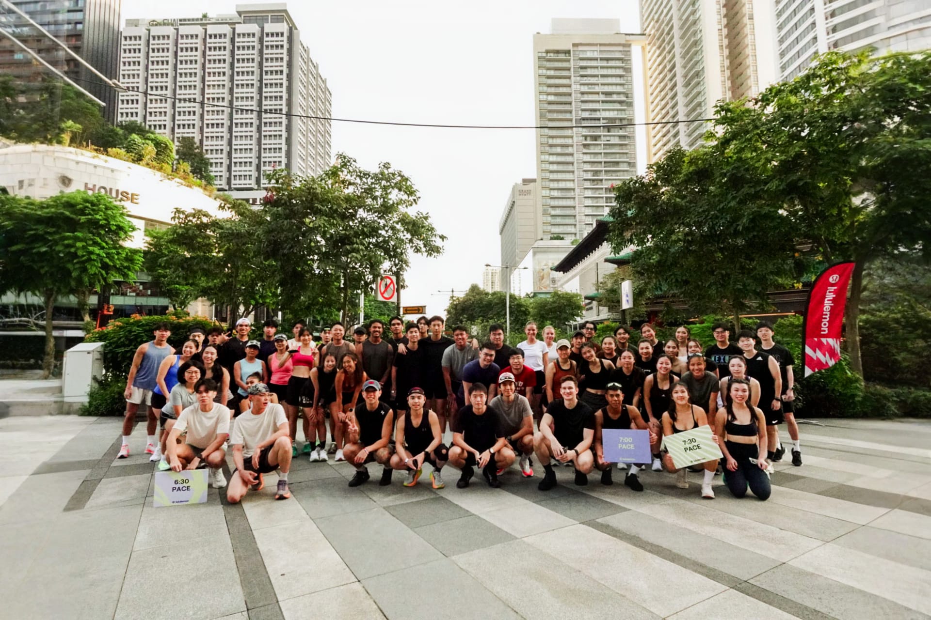 Easy Pace* Run Club crew picture