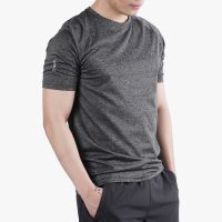 Gambar Alph Ukuran M T-shirt Pria - Hitam