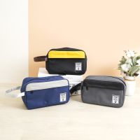 Gambar Ataru Boxy Pouch Travel 2 Tone - Hitam/kuning