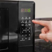 Gambar Kris 20 Ltr Microwave Oven Digital - Hitam