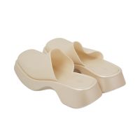 Gambar Ataru Ukuran 36 Sandal Wanita Clogs Pearl - Gold