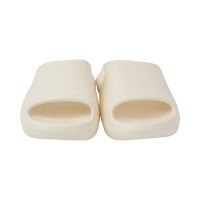 Gambar Ataru Ukuran 36/37 Sandal Slides Textured Sole - Putih