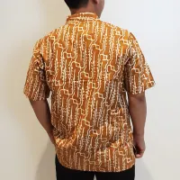 pendopo-kemeja-batik-pria-motif-parang-v-regular-fit