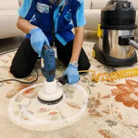jasa-pembersihan-karpet-per-m2-clean-&-care