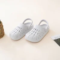 ataru-ukuran-45-sandal-pria-clog---abu-abu