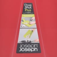 Gambar Joseph Joseph 48x27 Cm Chop2pot Talenan Plastik - Merah