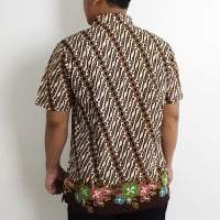 Gambar Pendopo Kemeja Batik Motif Pamor Lengan Pendek Slim Fit