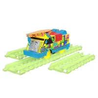 thomas-and-friends-set-thomas-uv-engine-fvj72