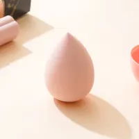 ataru-beauty-blender-dengan-case---pink