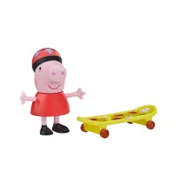 peppa-pig-figure-peppa-and-skateboard-f37585-random