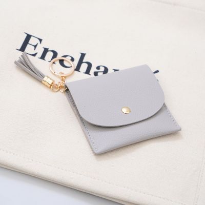 Gambar Ataru Dompet Kartu Dengan Tassel Pu - Abu-abu