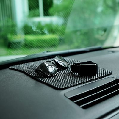 Gambar Hypersonic Alas Dashboard Anti Slip - Hitam