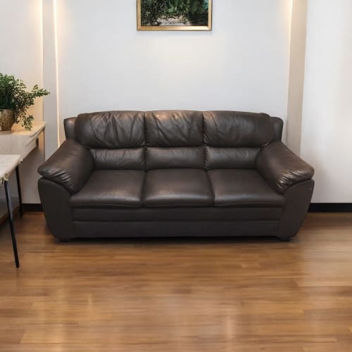 Jual Sofa Kulit Asli 3 Dudukan Minimalis Modern Informa Merk kain sofa yang bagus, motif kain sofa terbaru, merk kulit sofa yg bagus, bahan sofa informa, kain sofa motif. jual sofa kulit asli 3 dudukan