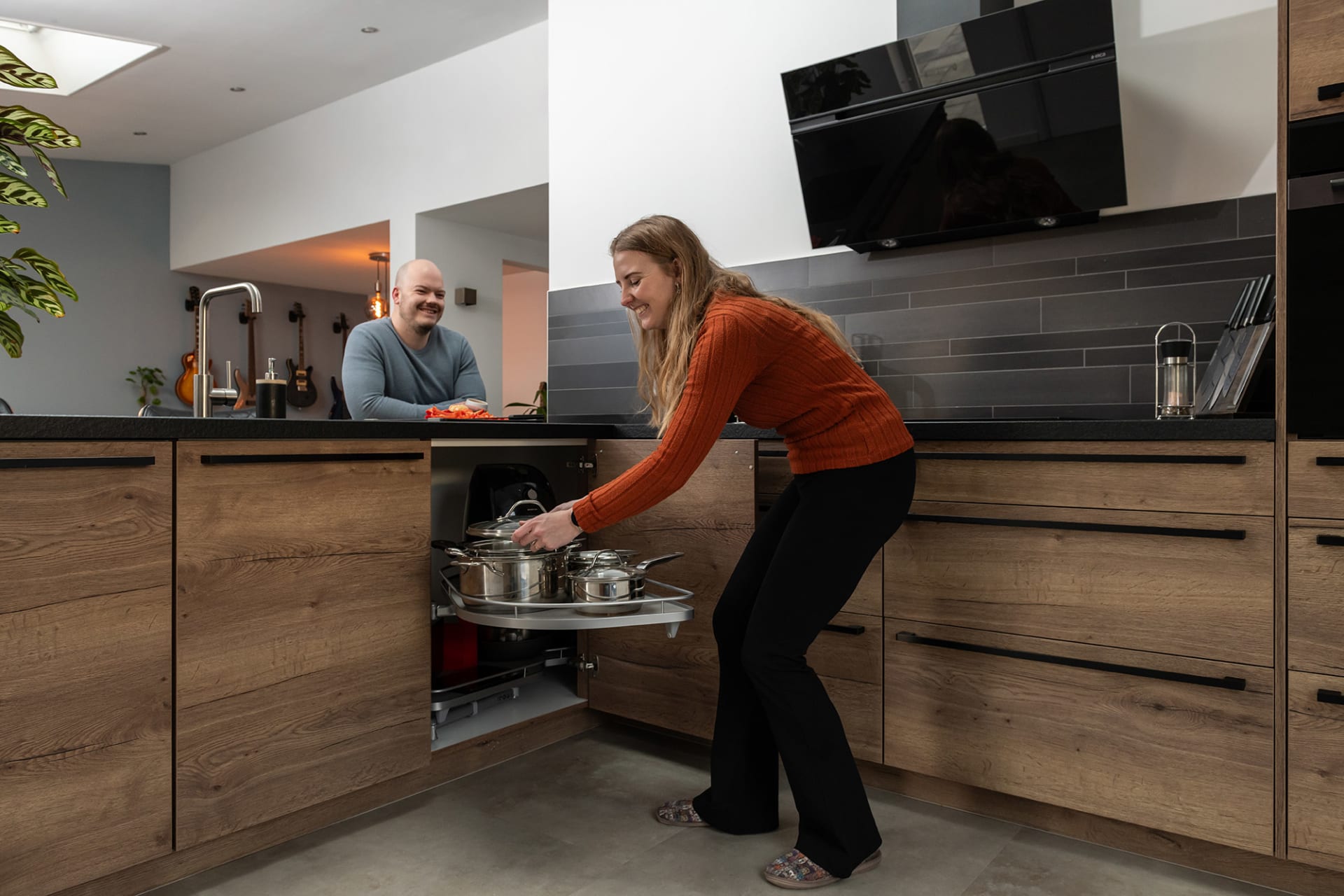 Familie Toersche geniet van hun nieuwe keuken in Hoogeveen