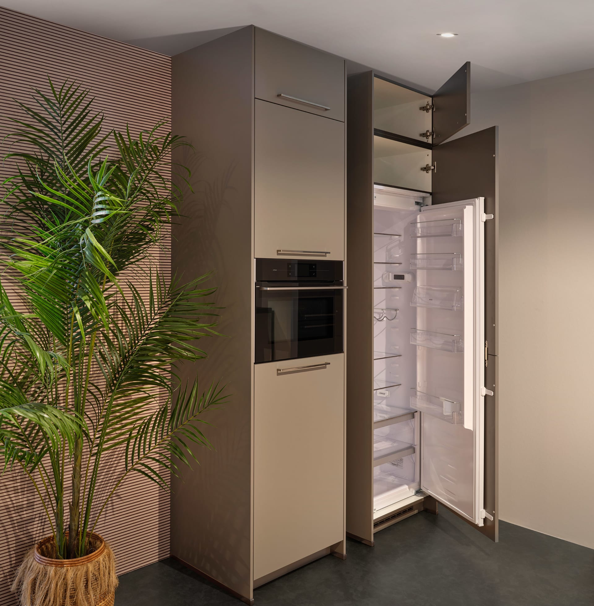 Kitchen4all-14-3-2414087-v2_akzpdn