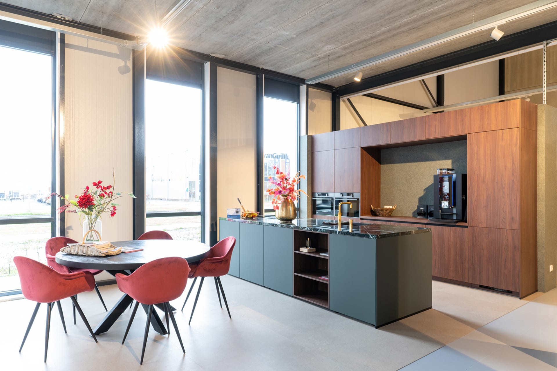 Showroom van Kitchen4All Hattemerbroek