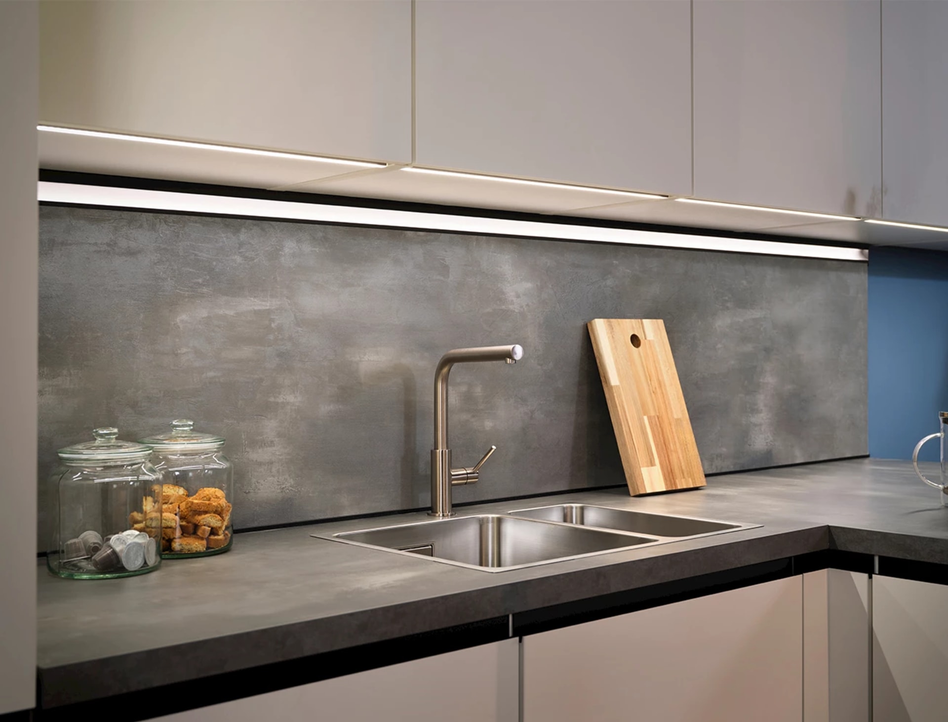 Kunststof werkblad in keuken