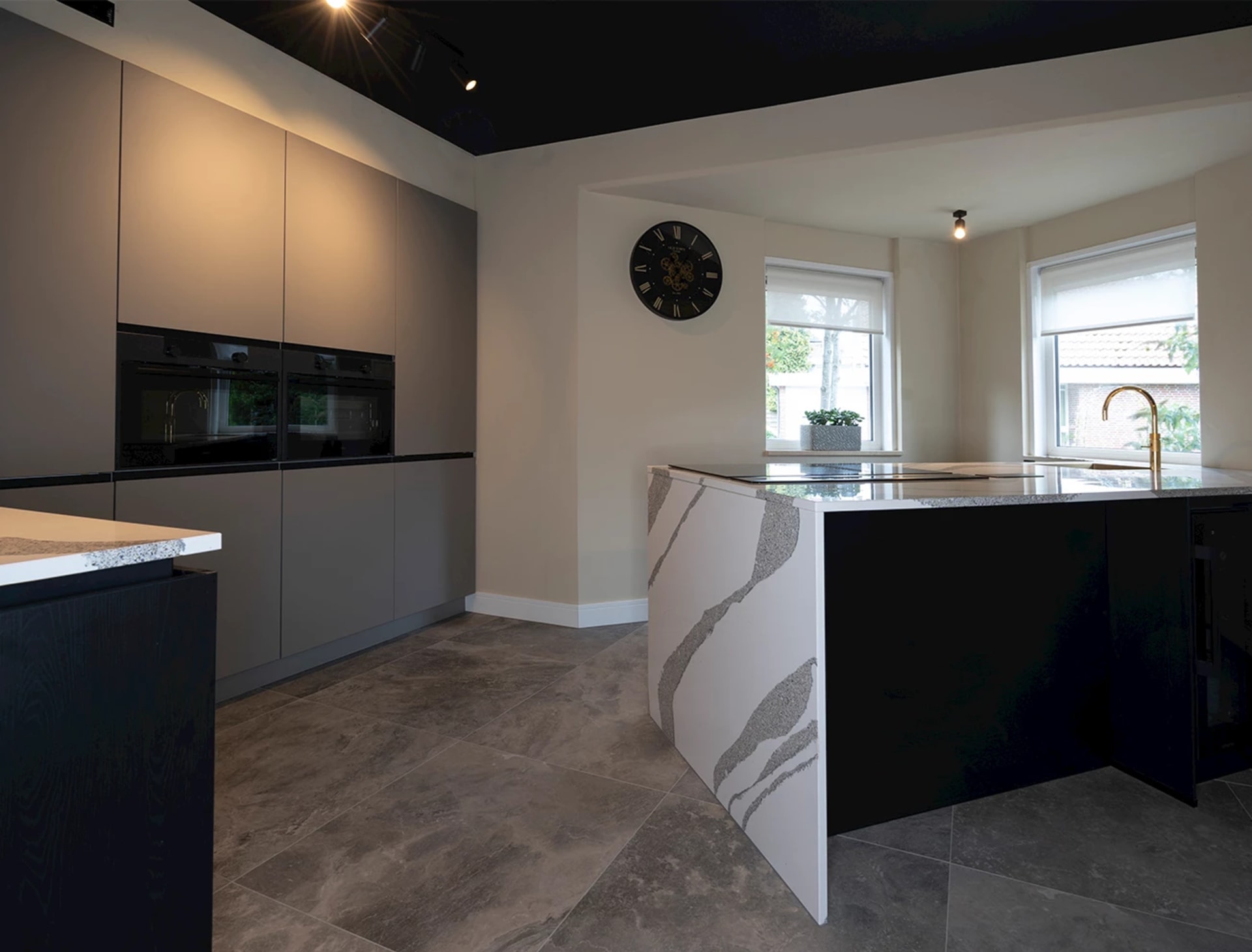 Opvallend marmerlook composiet werkblad