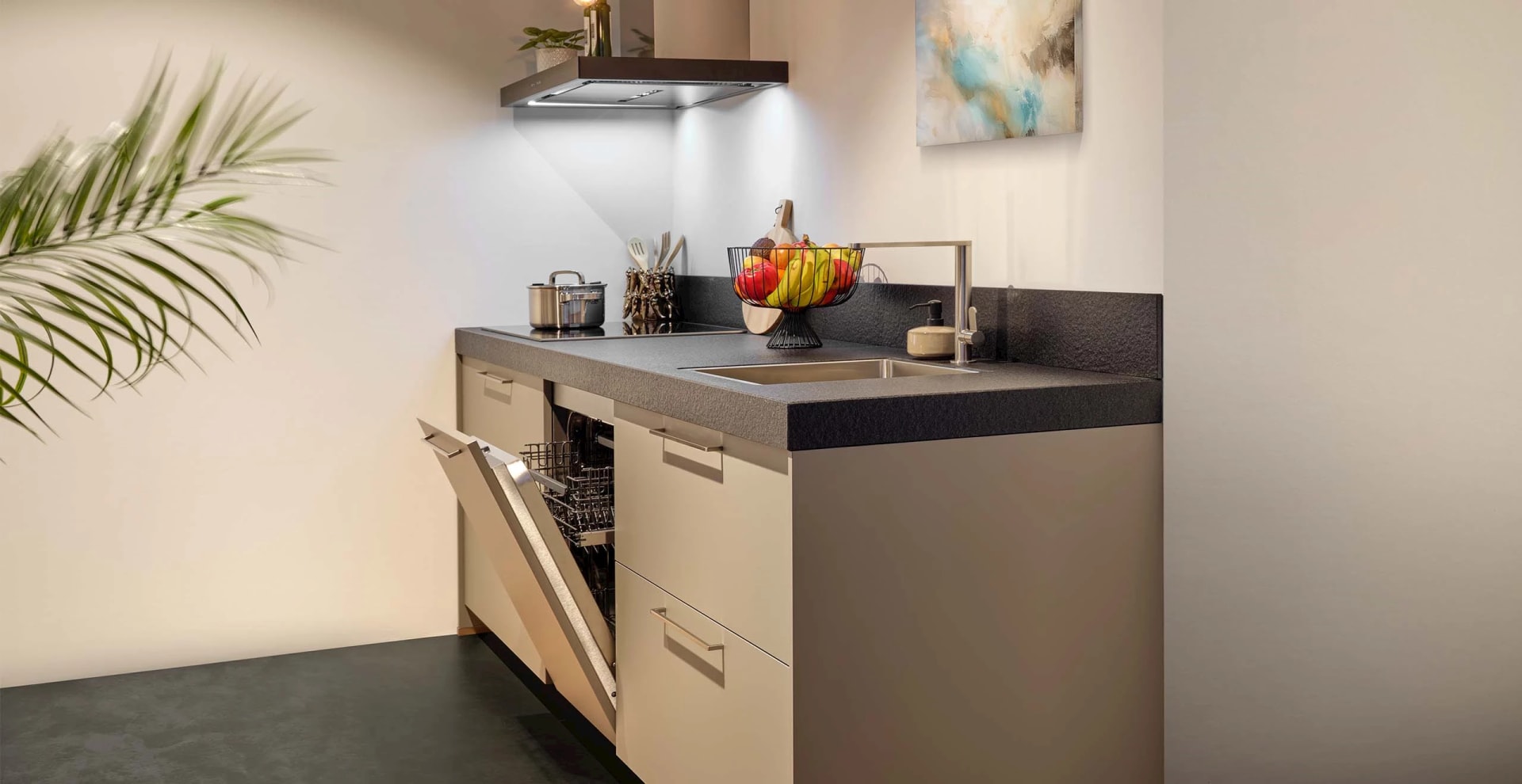 Rechte keuken zonder bovenkastjes