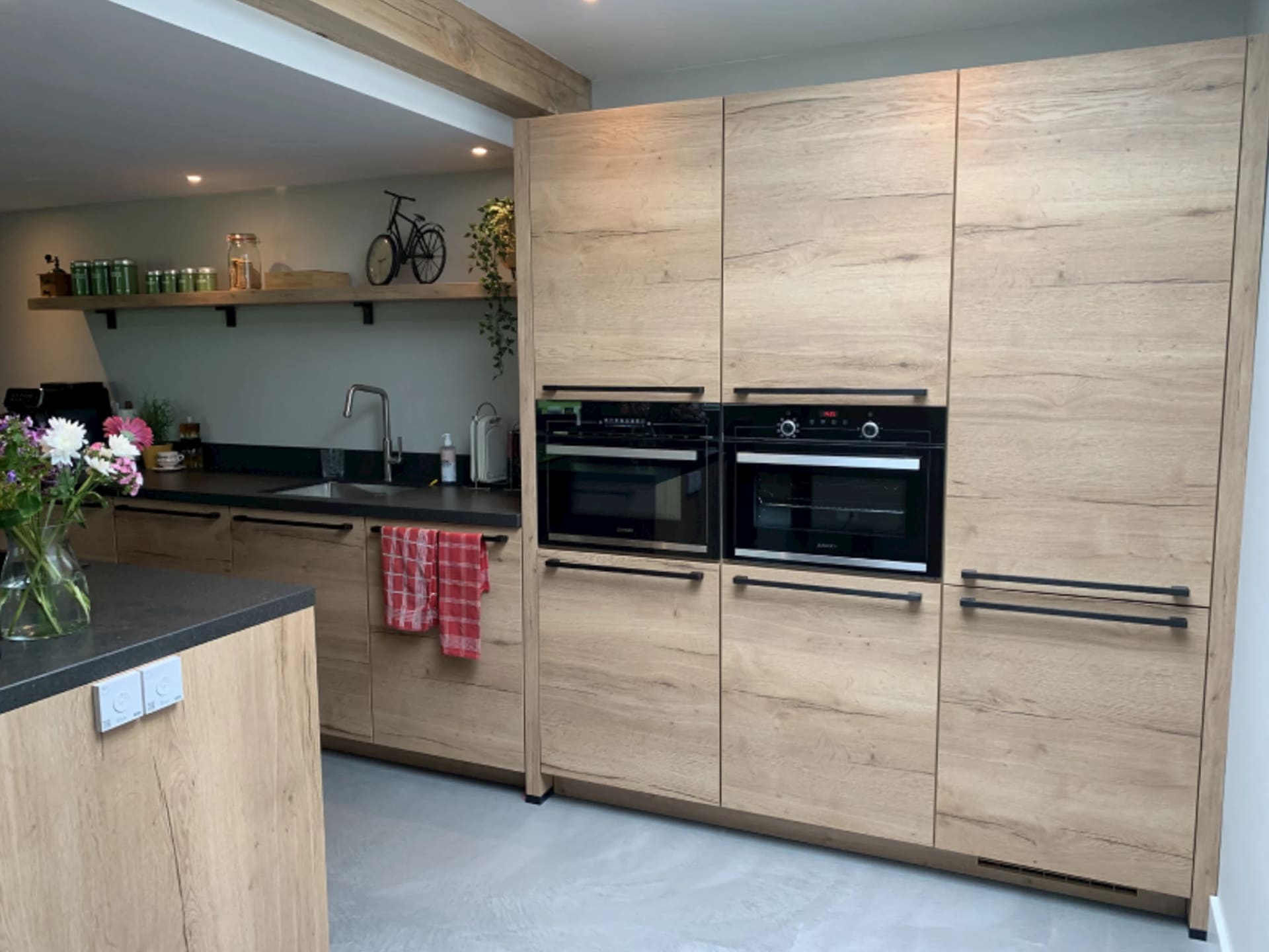 Houtlook keuken Hoevelaken