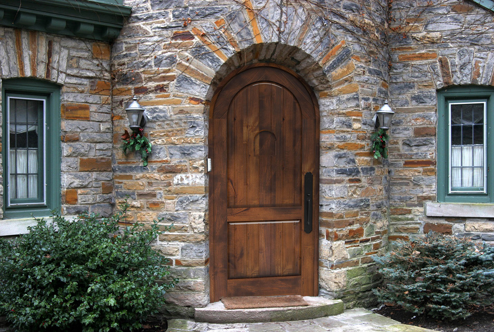 7 Arched Door Styles for Interior and Exterior Spaces