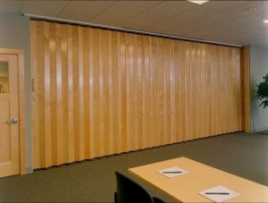 Woodfold 2100 Accordion Door