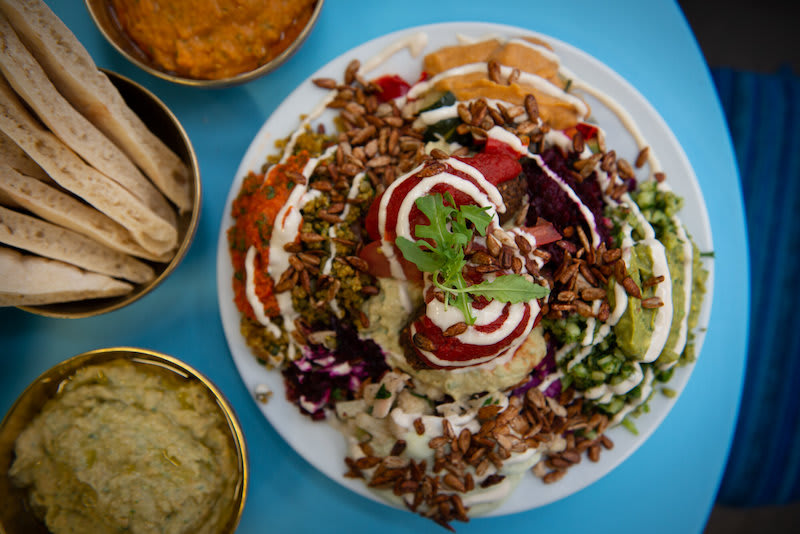Smorl's+Houmous+&+Falafel+Salad