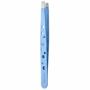 9-Hole Brow Slanted Tip Tweezer