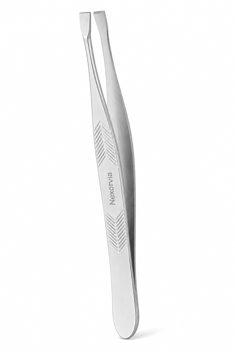 Flat Tip Eyebrow Tweezer