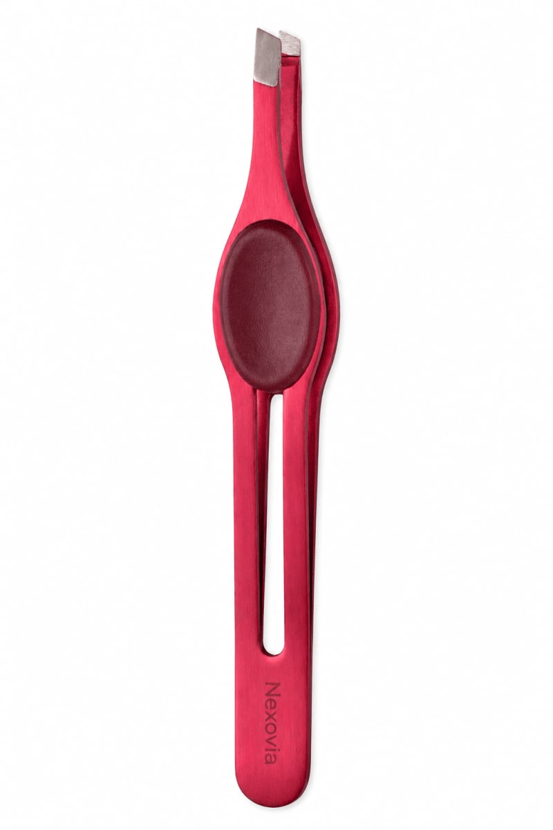 Wide Grip Eyebrow Tweezer