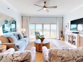 Beach Manor 0604