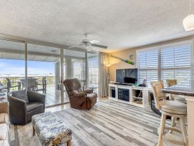 Magnolia House 112
