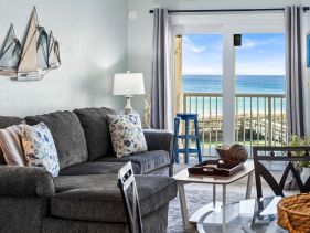 Holiday Surf and Racquet Unit 316