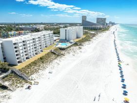 Beach House 101D  - Free Beach Service!