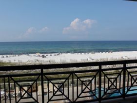 Stunning beach front  4BR 3BA Sleeps 10