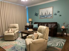Treasure Island  2Bed 2Bath w/Beach Service