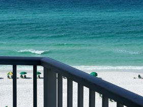 BEACH FRONT PENTHOUSE VIEW  (This unit #185)