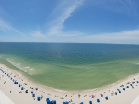 SALTY AIR RETREAT 2 /2 DIRECT BEACH FRONT