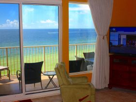 Tina's Treasure Island 6thFL 2BR/Beach-Condo