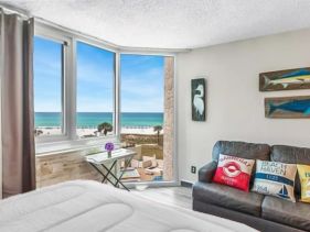 Beachfront Studio w/ Complimentary Chairs