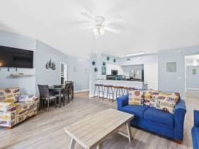 1722 condo on the beach w/GULF views
