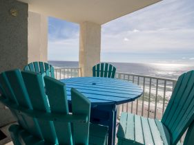 2 Masters, Free Chair Service, Newly Remodel