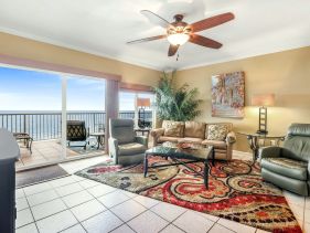 Admiral Quarters 2br/2.5ba Sleeps 8