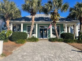 Beautiful Beach Cottage!!