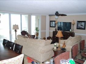 Condo Long Beach Tower 4, 2nd Floor