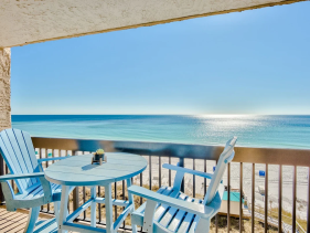 SunDestin.707.walk-in.shower.&.in-unit.W/D